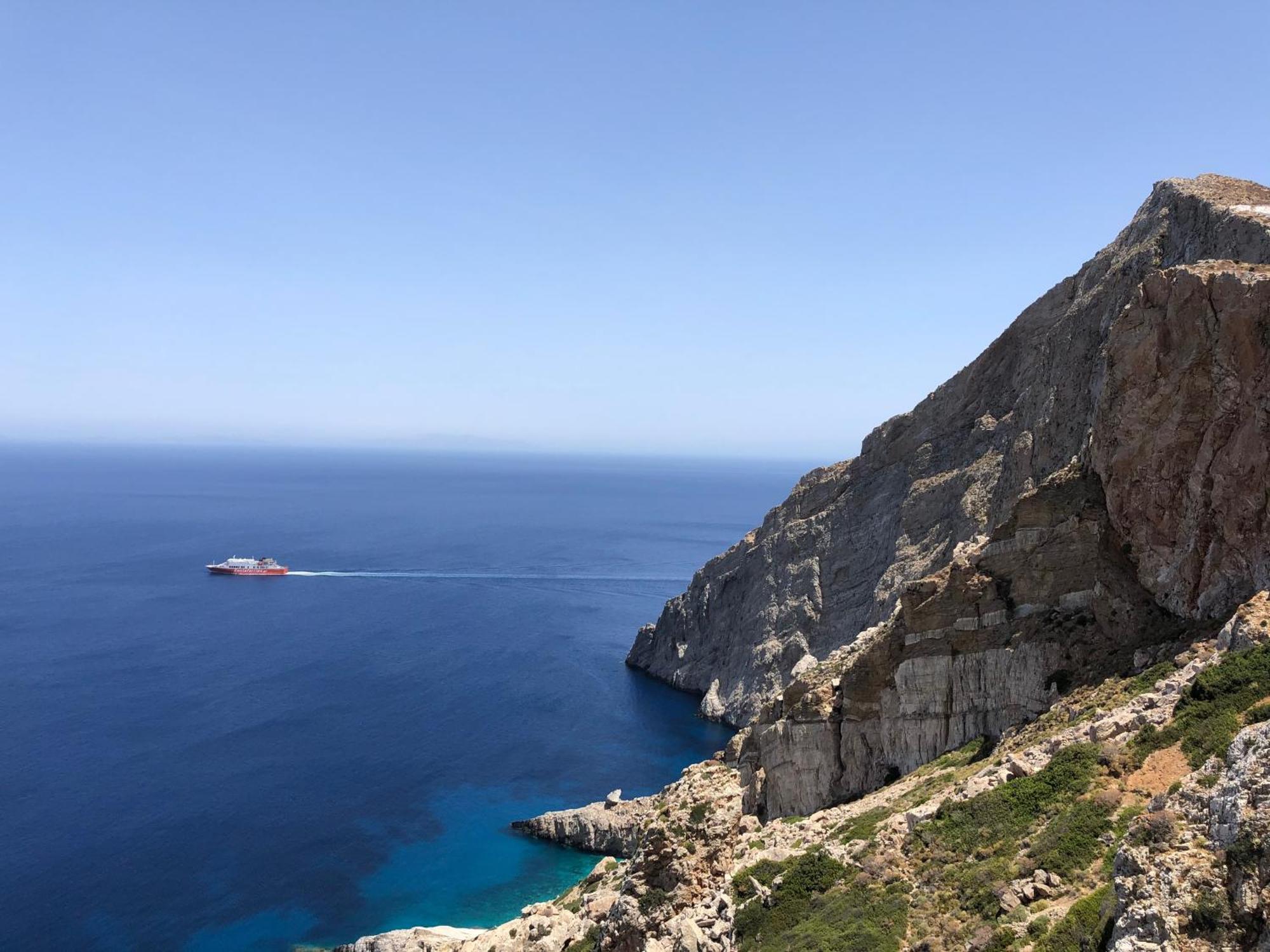 Вилла Folegandros-Cliffhouse Экстерьер фото