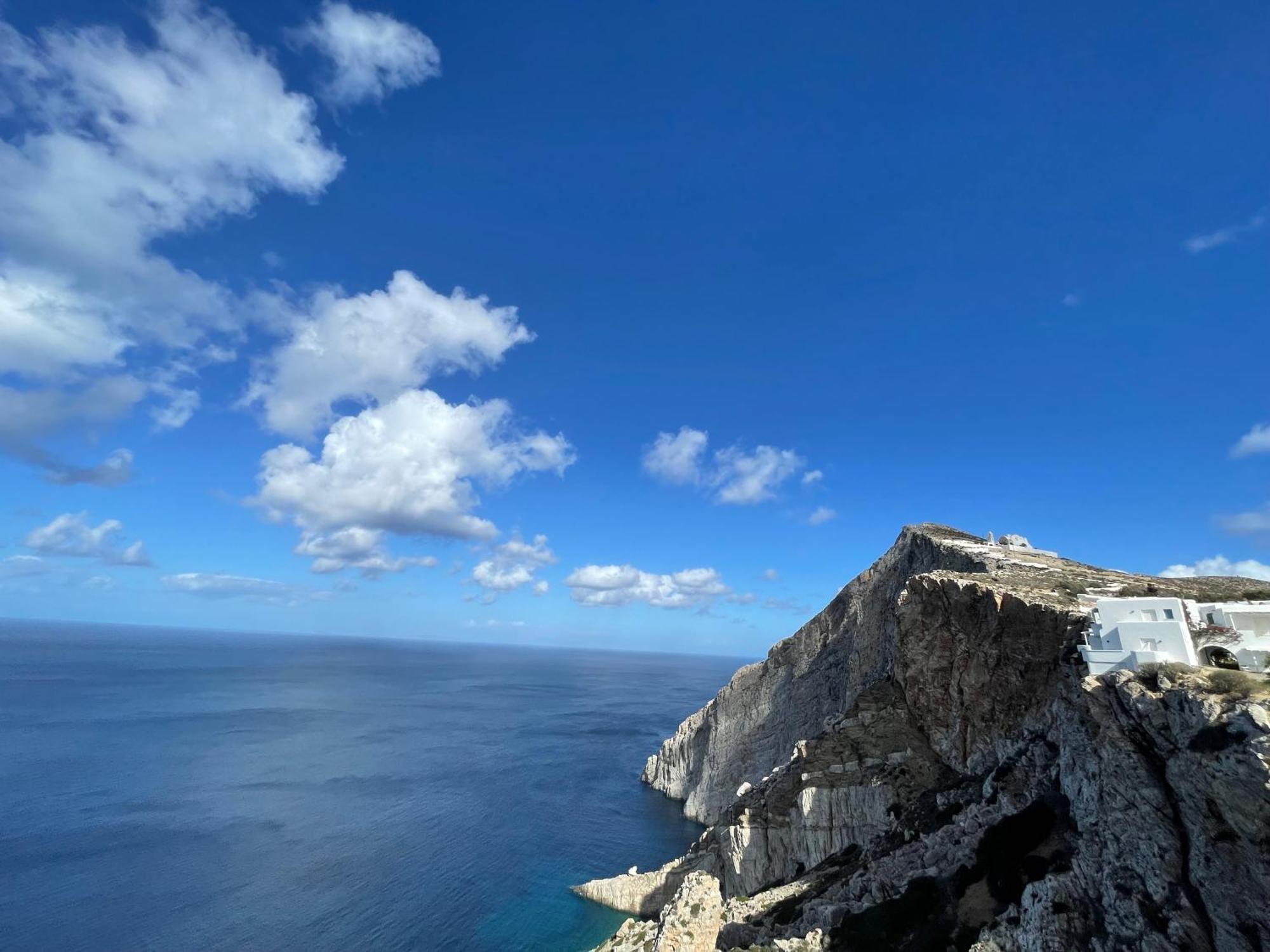 Вилла Folegandros-Cliffhouse Экстерьер фото