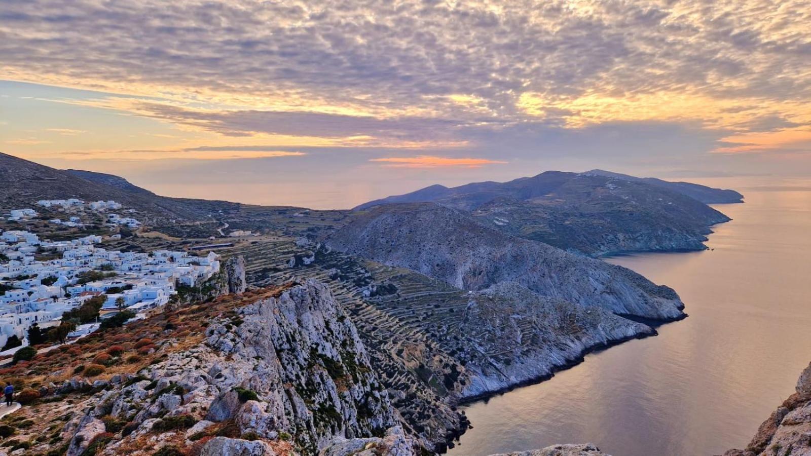 Вилла Folegandros-Cliffhouse Экстерьер фото