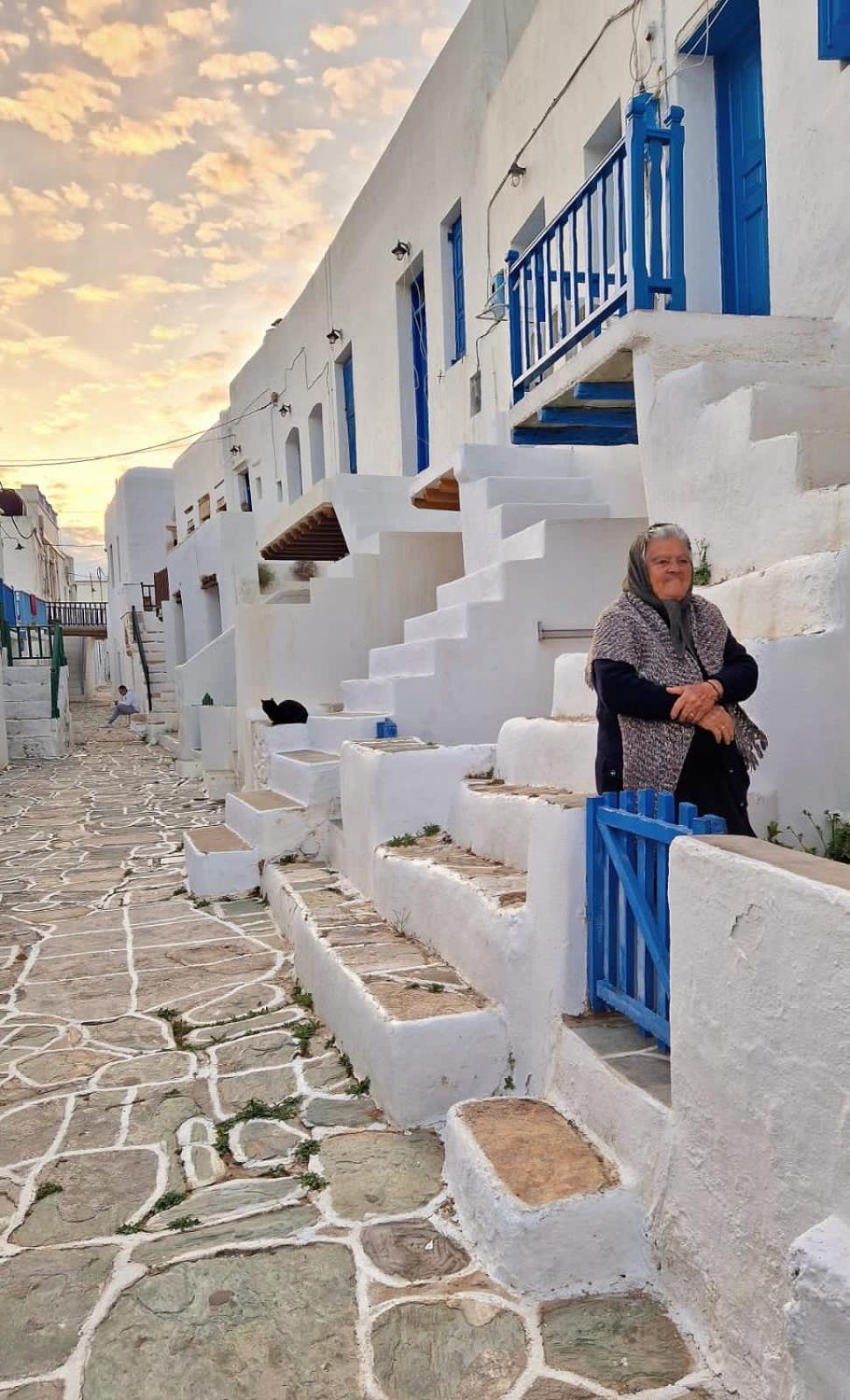Вилла Folegandros-Cliffhouse Экстерьер фото