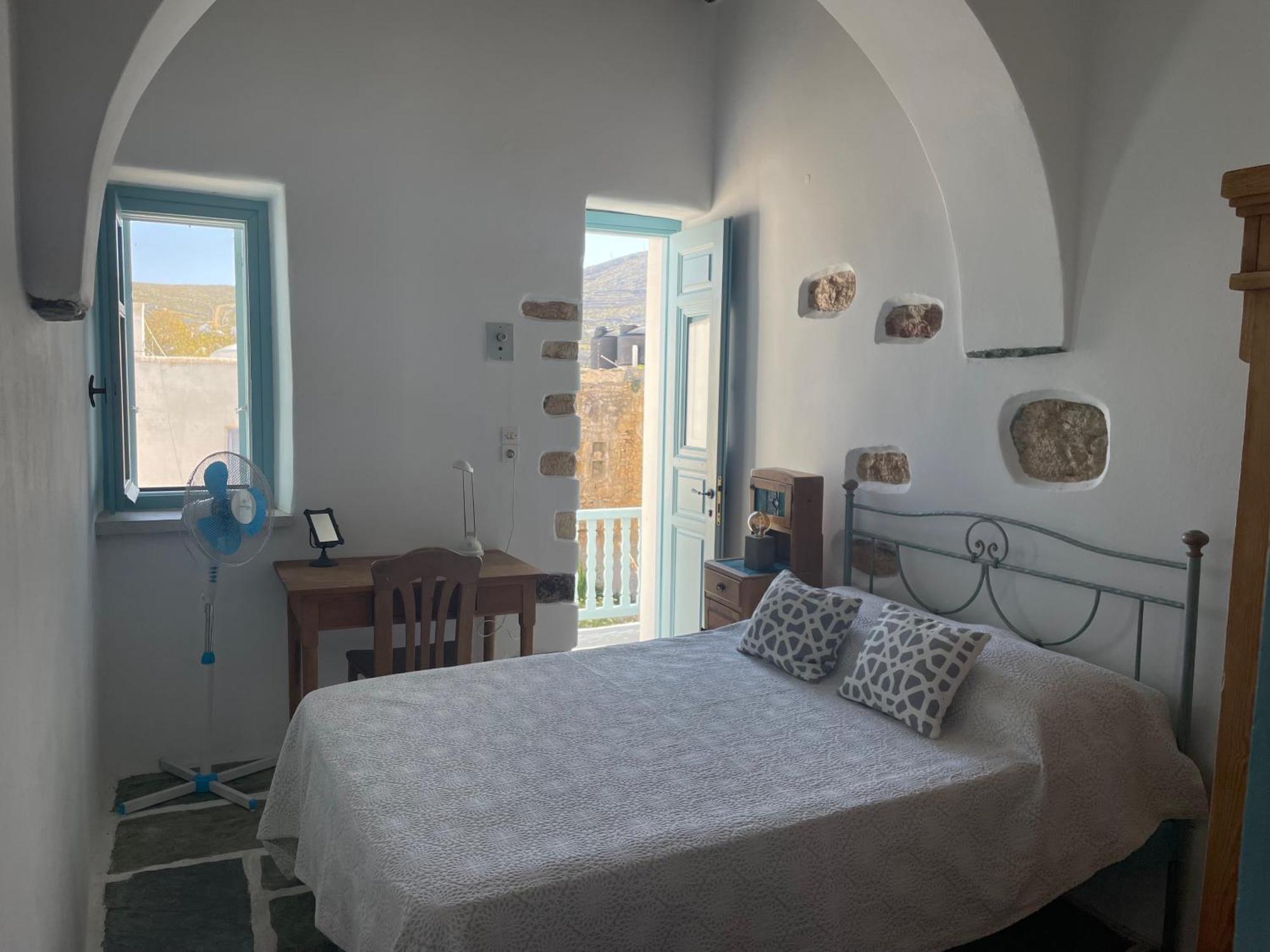 Вилла Folegandros-Cliffhouse Экстерьер фото