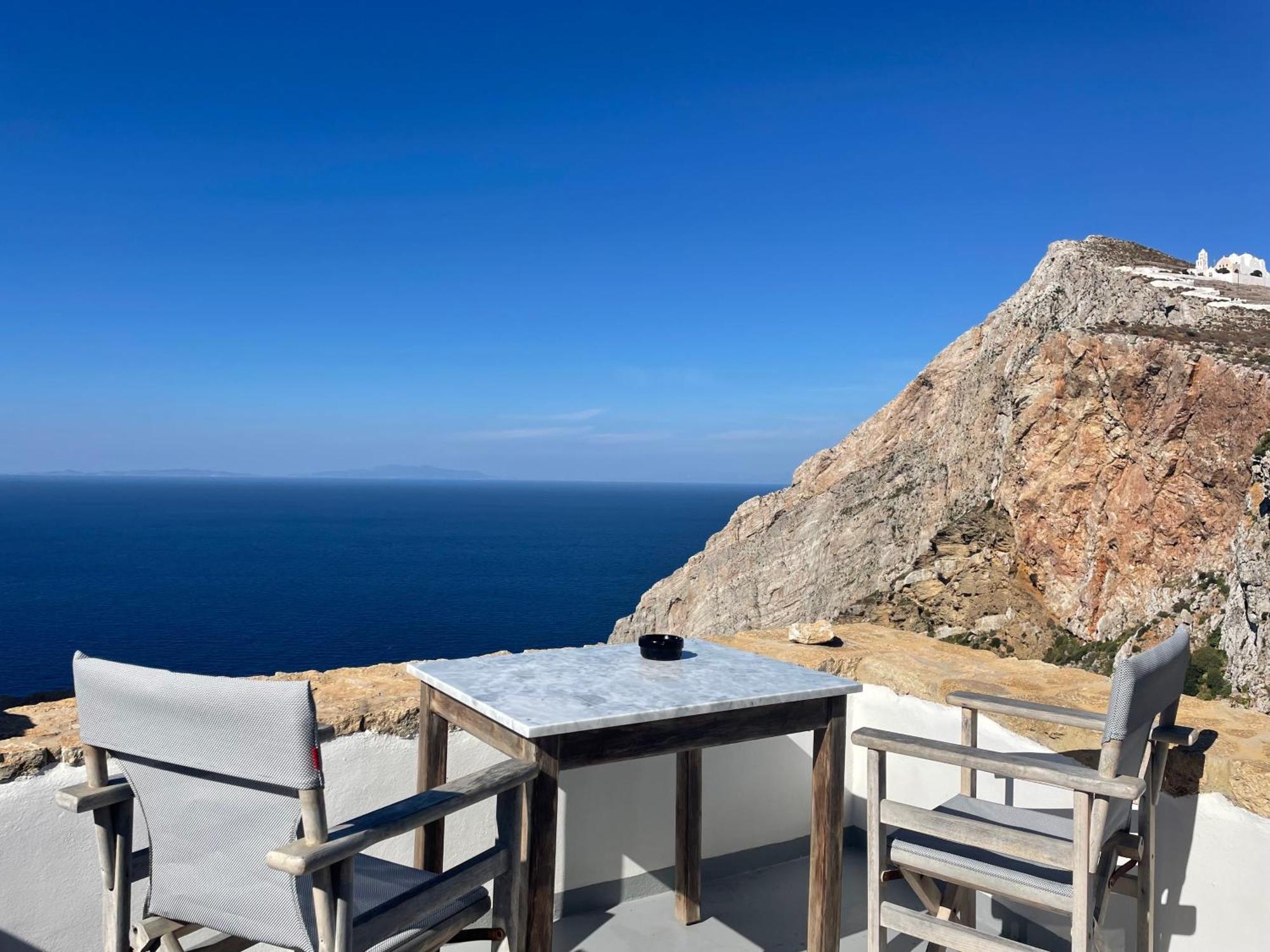 Вилла Folegandros-Cliffhouse Экстерьер фото