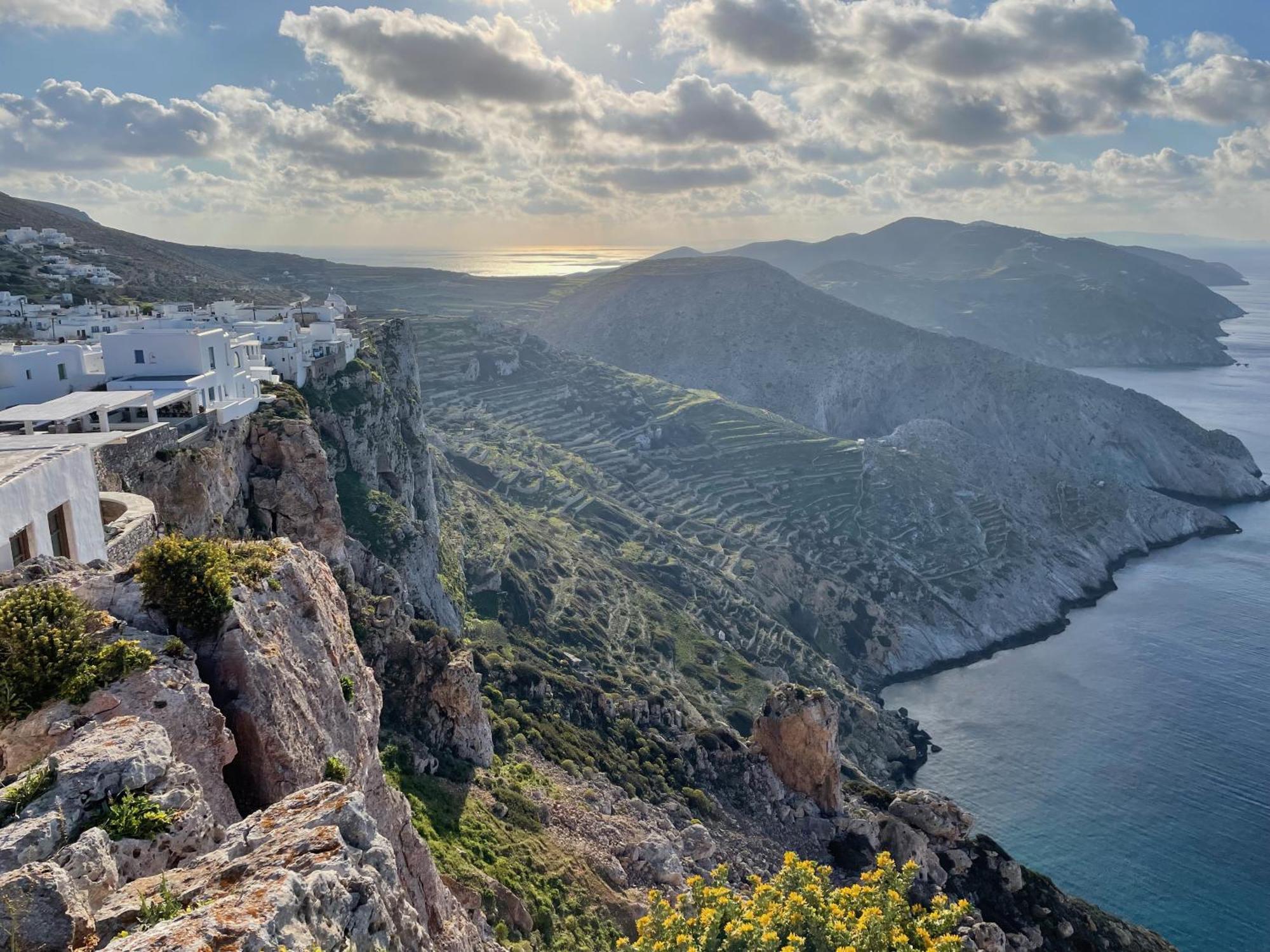 Вилла Folegandros-Cliffhouse Экстерьер фото