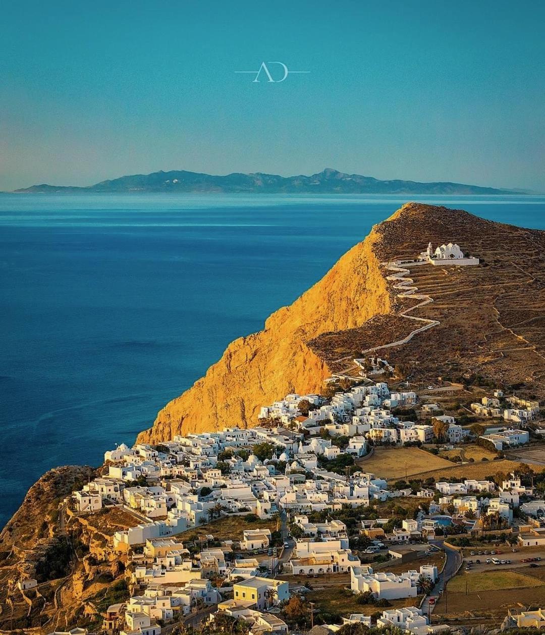 Вилла Folegandros-Cliffhouse Экстерьер фото