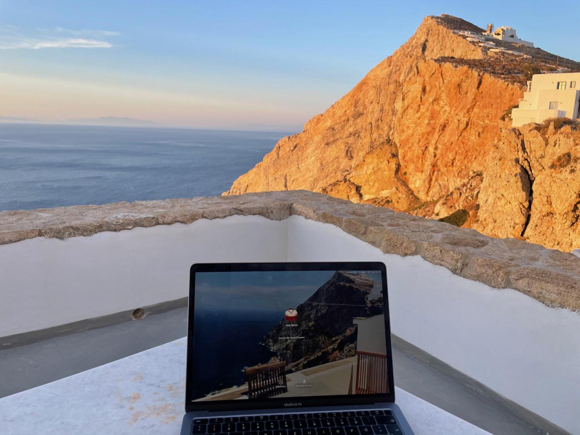 Вилла Folegandros-Cliffhouse Экстерьер фото