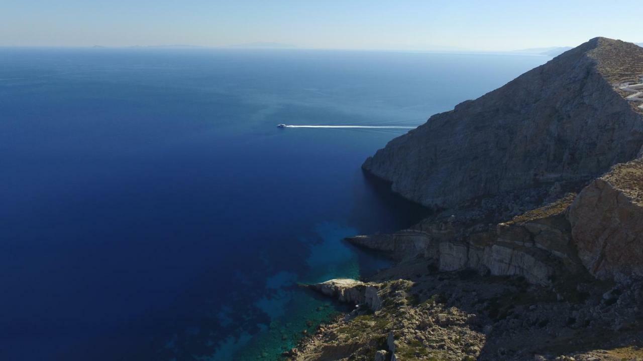 Вилла Folegandros-Cliffhouse Экстерьер фото